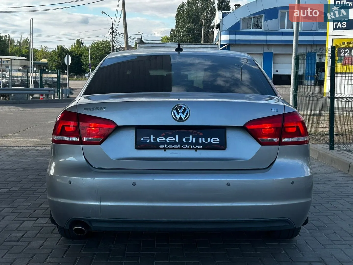 2013 Volkswagen Passat - мініатюра 8