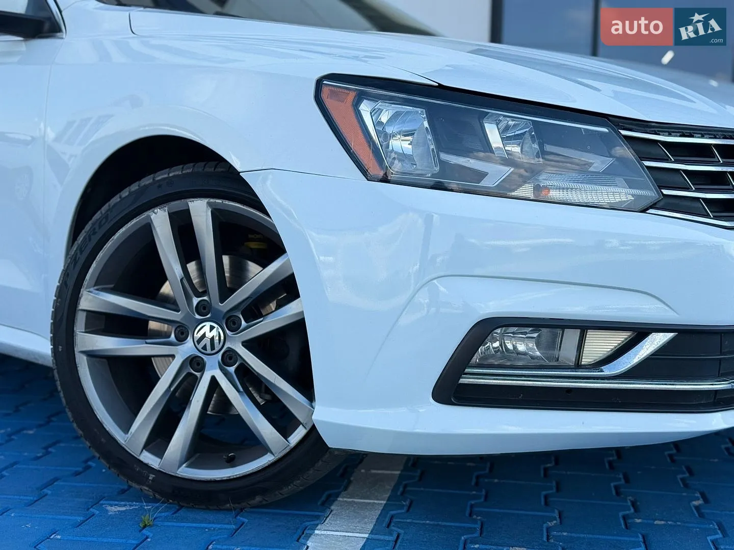 2017 Volkswagen Passat - мініатюра 13