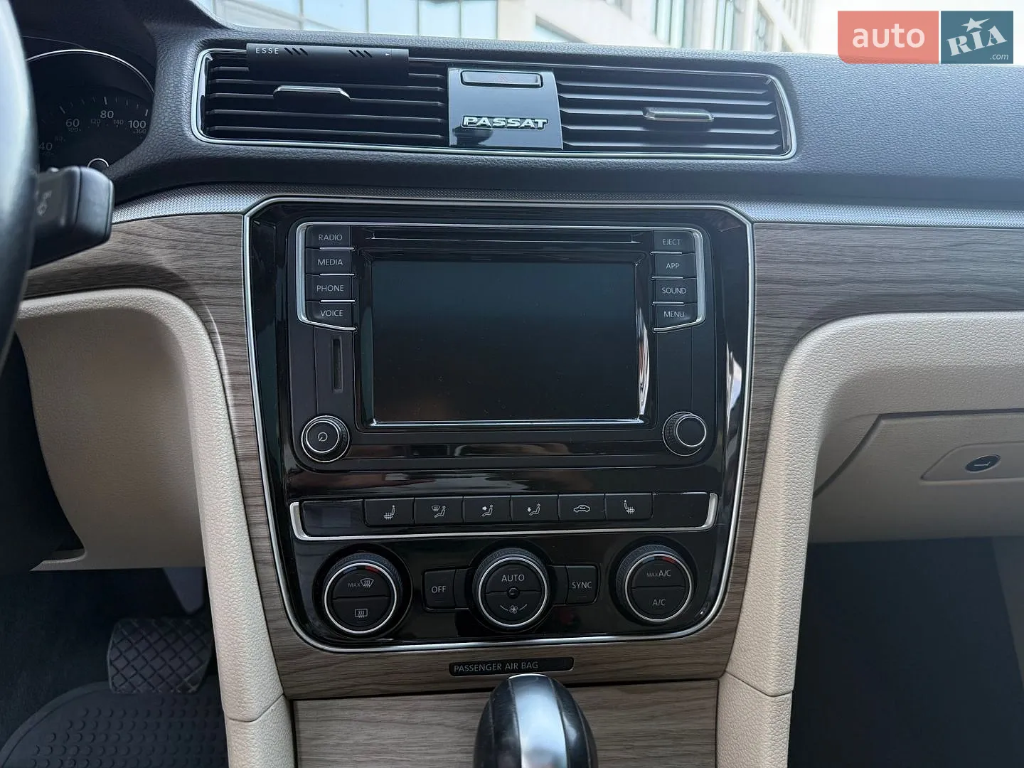 2017 Volkswagen Passat - мініатюра 26
