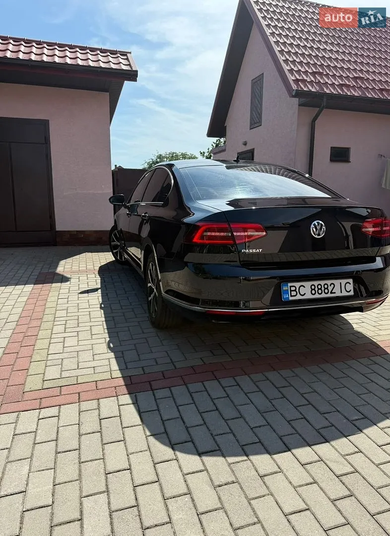 2019 Volkswagen Passat - мініатюра 8