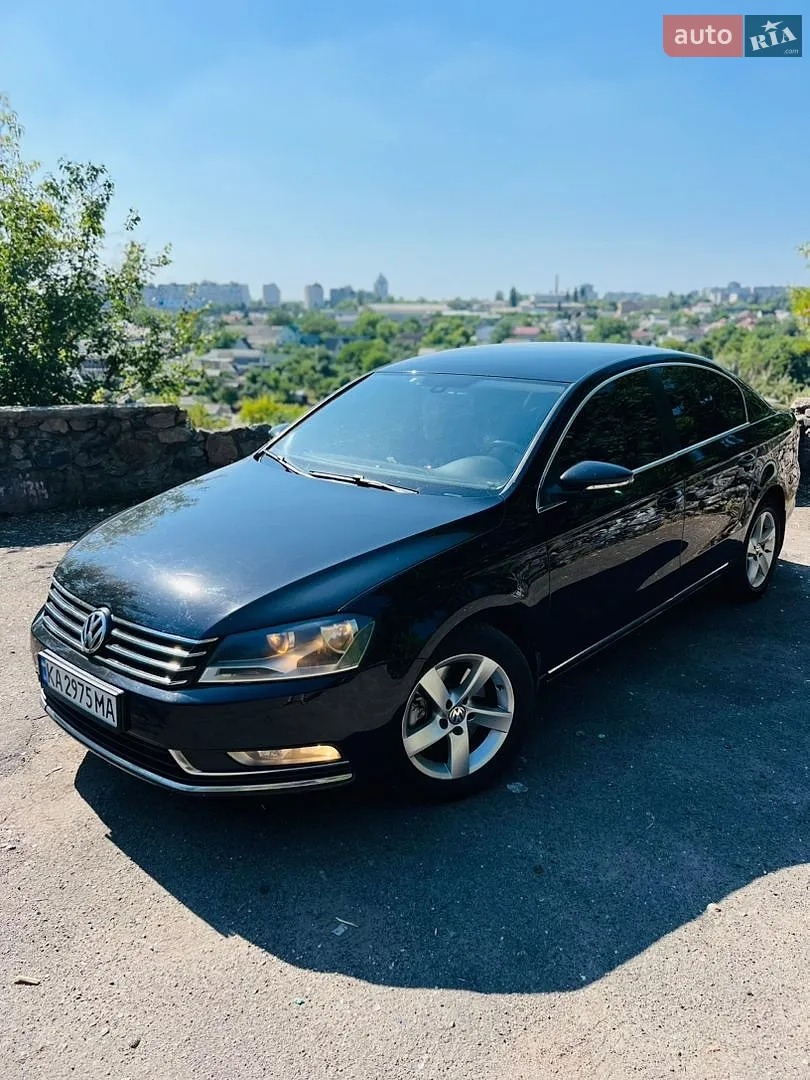 2011 Volkswagen Passat - фото 1