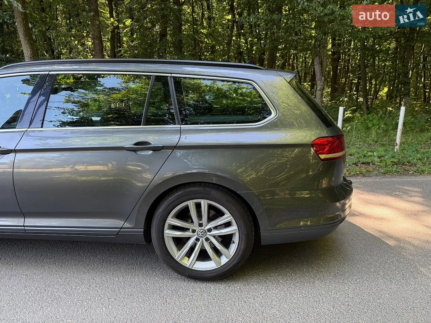 2017 Volkswagen Passat - мініатюра 20