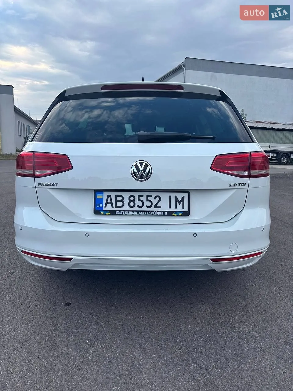 2017 Volkswagen Passat - мініатюра 9