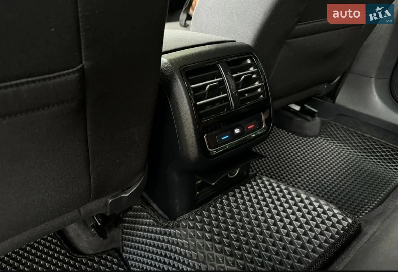 2018 Volkswagen Passat - мініатюра 36