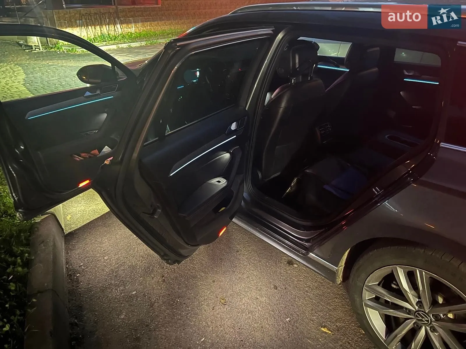 2017 Volkswagen Passat - мініатюра 26