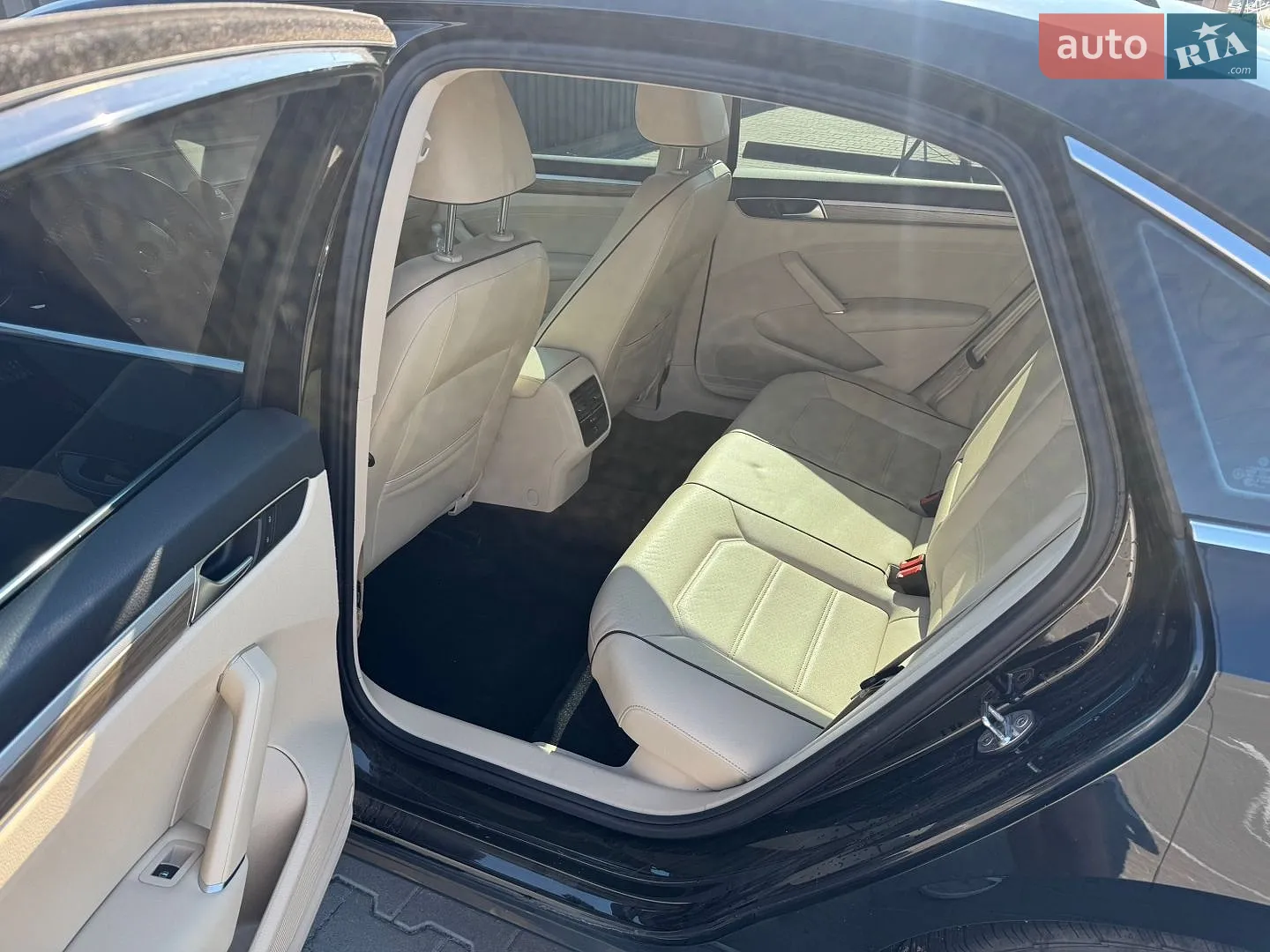 2015 Volkswagen Passat - мініатюра 14