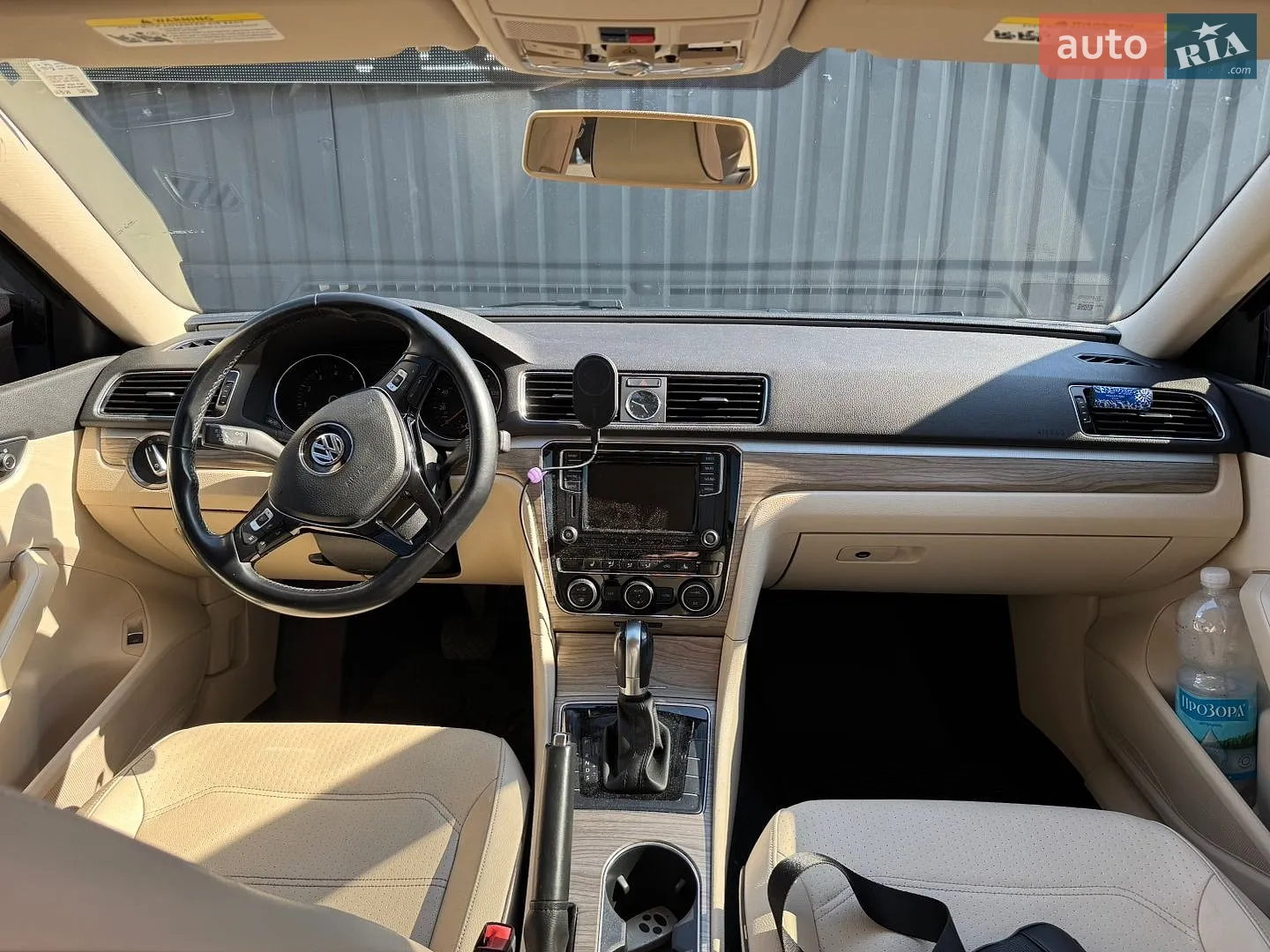 2015 Volkswagen Passat - мініатюра 16