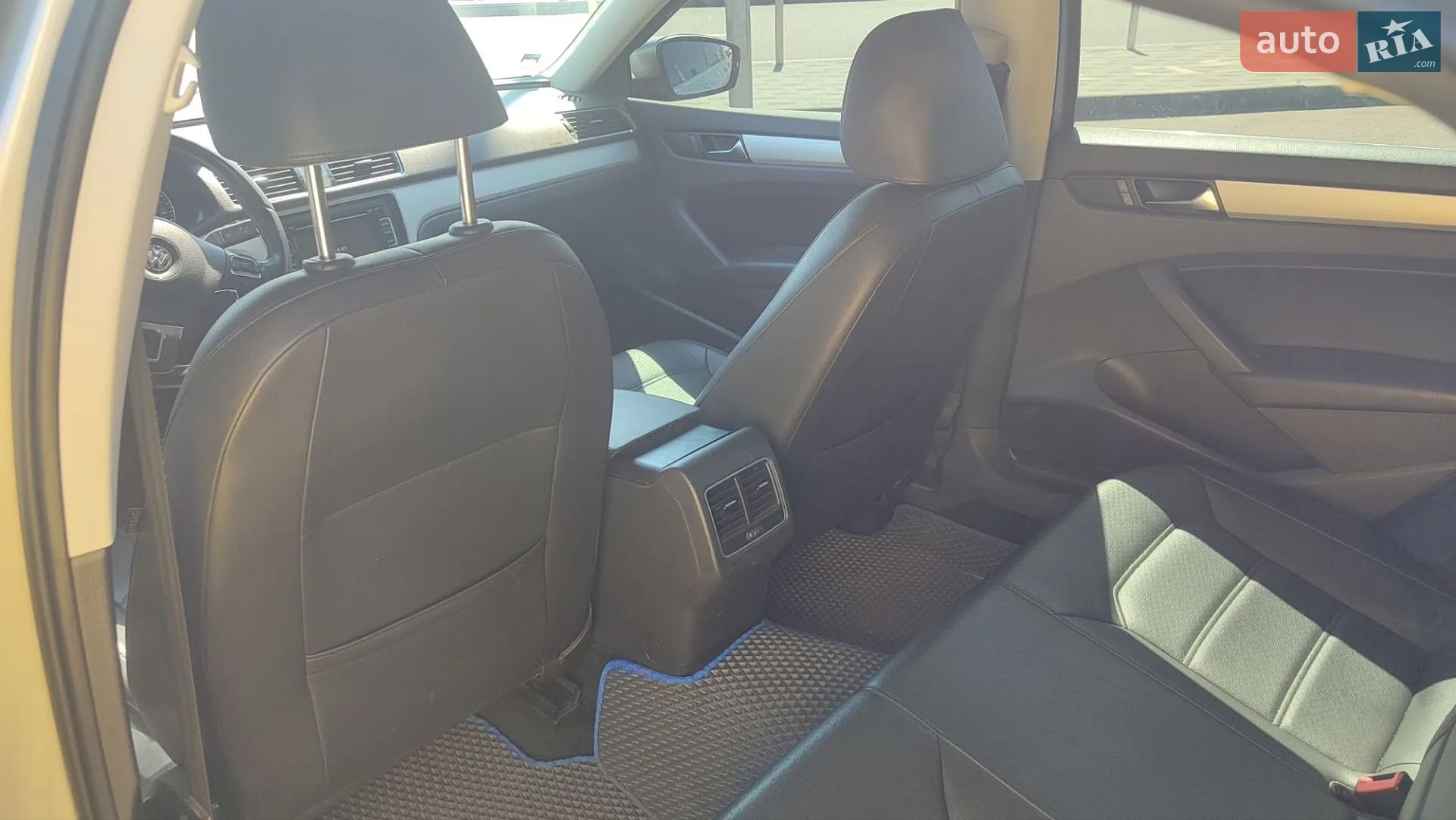 2012 Volkswagen Passat - мініатюра 9