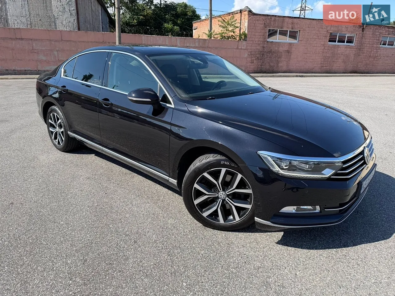 2017 Volkswagen Passat - мініатюра 15