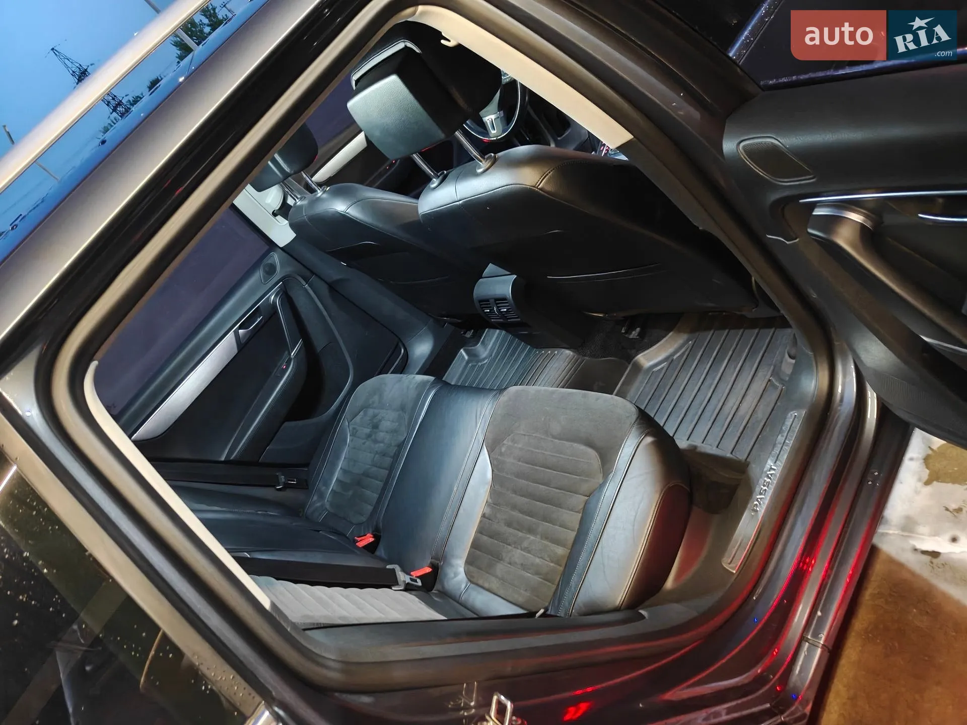 2011 Volkswagen Passat - мініатюра 21