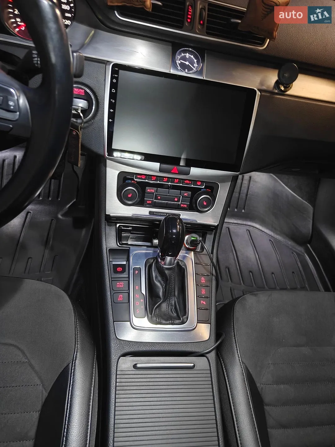 2011 Volkswagen Passat - мініатюра 36