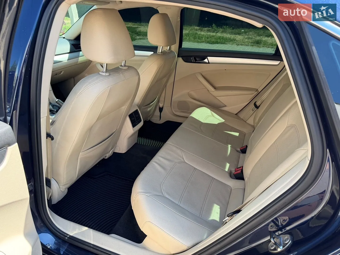 2013 Volkswagen Passat - мініатюра 11