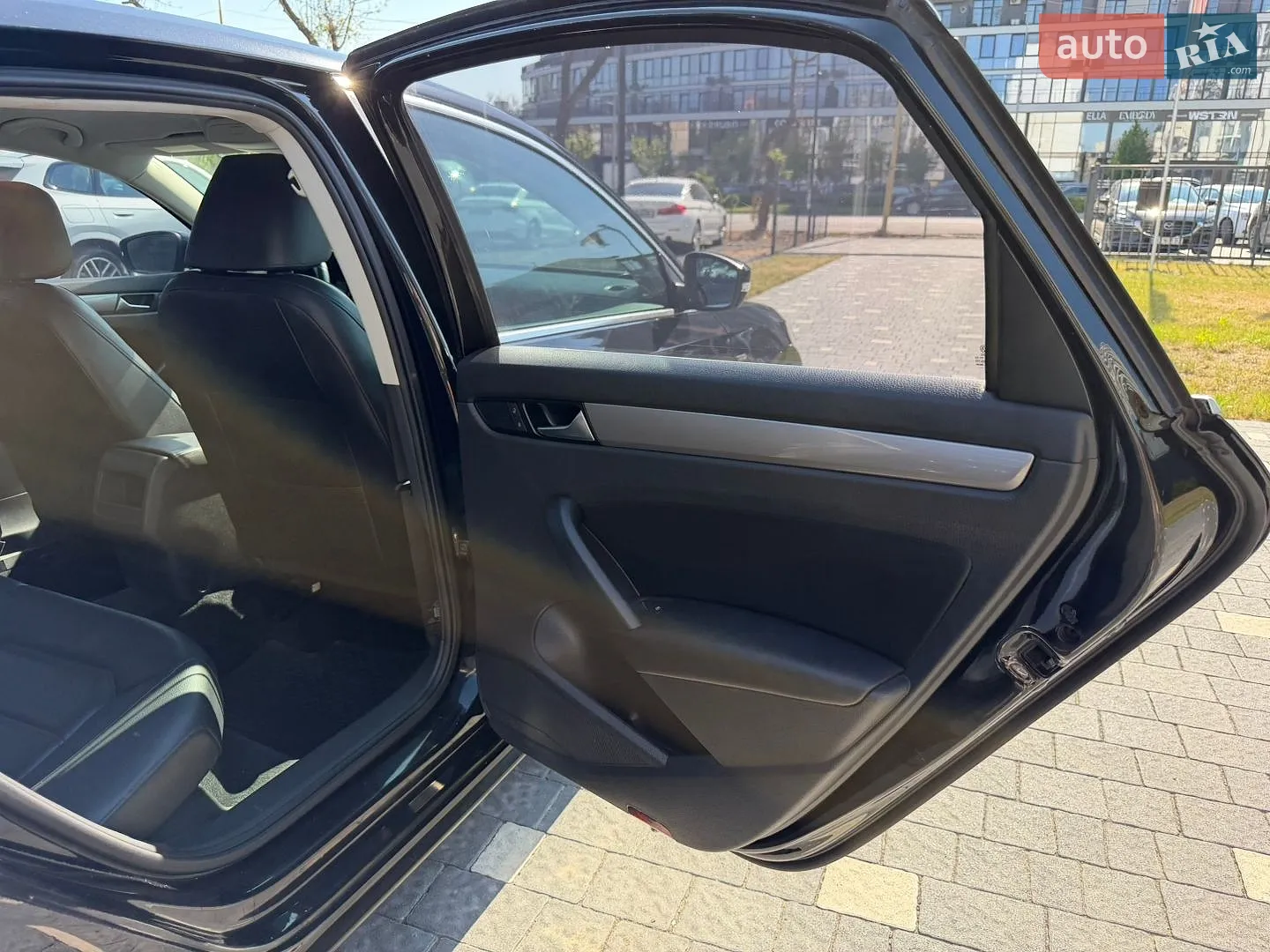 2015 Volkswagen Passat - мініатюра 28