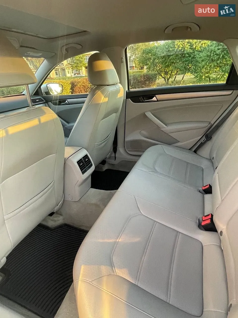 2013 Volkswagen Passat - мініатюра 14
