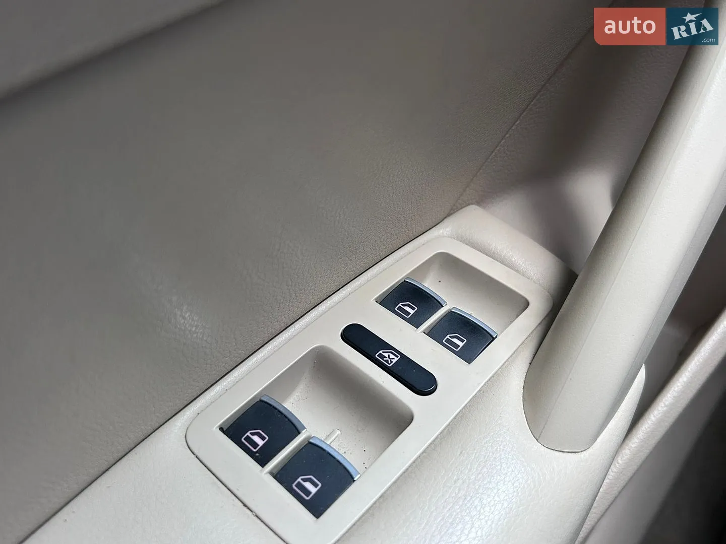 2014 Volkswagen Passat - мініатюра 9