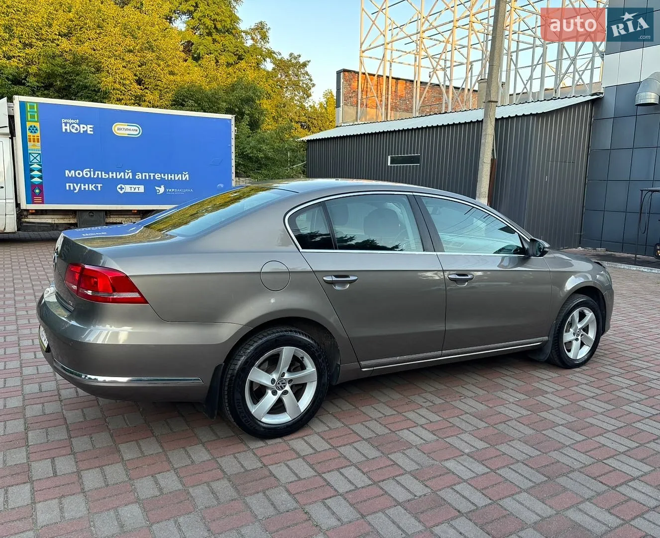 2011 Volkswagen Passat - мініатюра 4