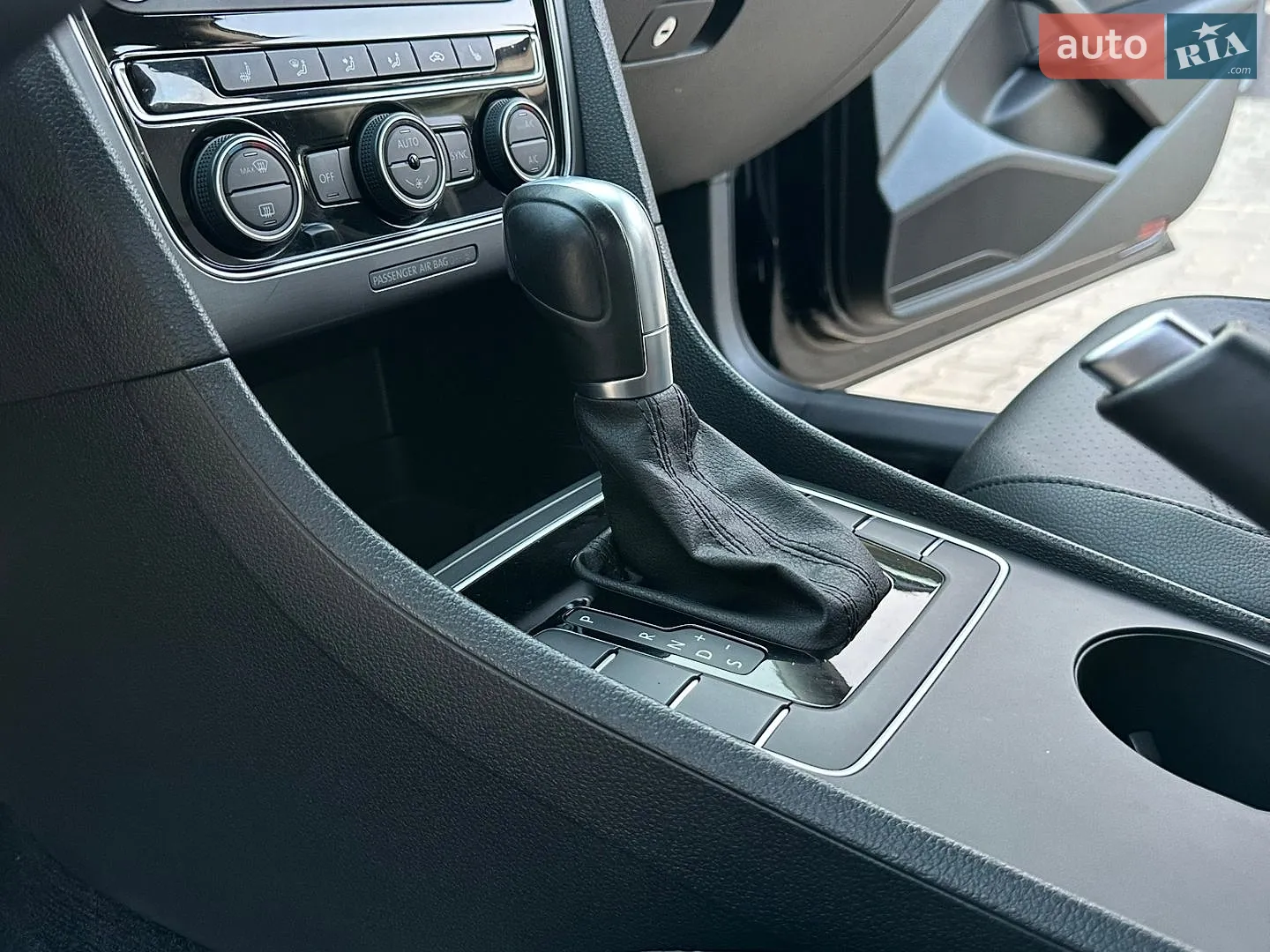 2018 Volkswagen Passat - мініатюра 63