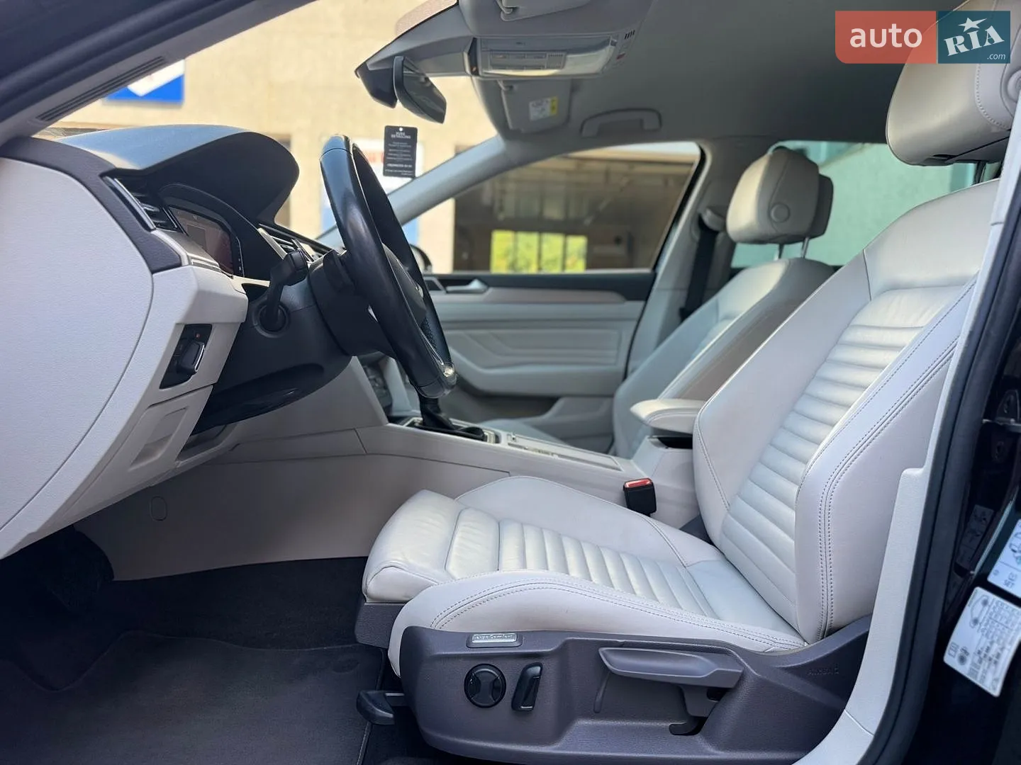 2020 Volkswagen Passat - мініатюра 14