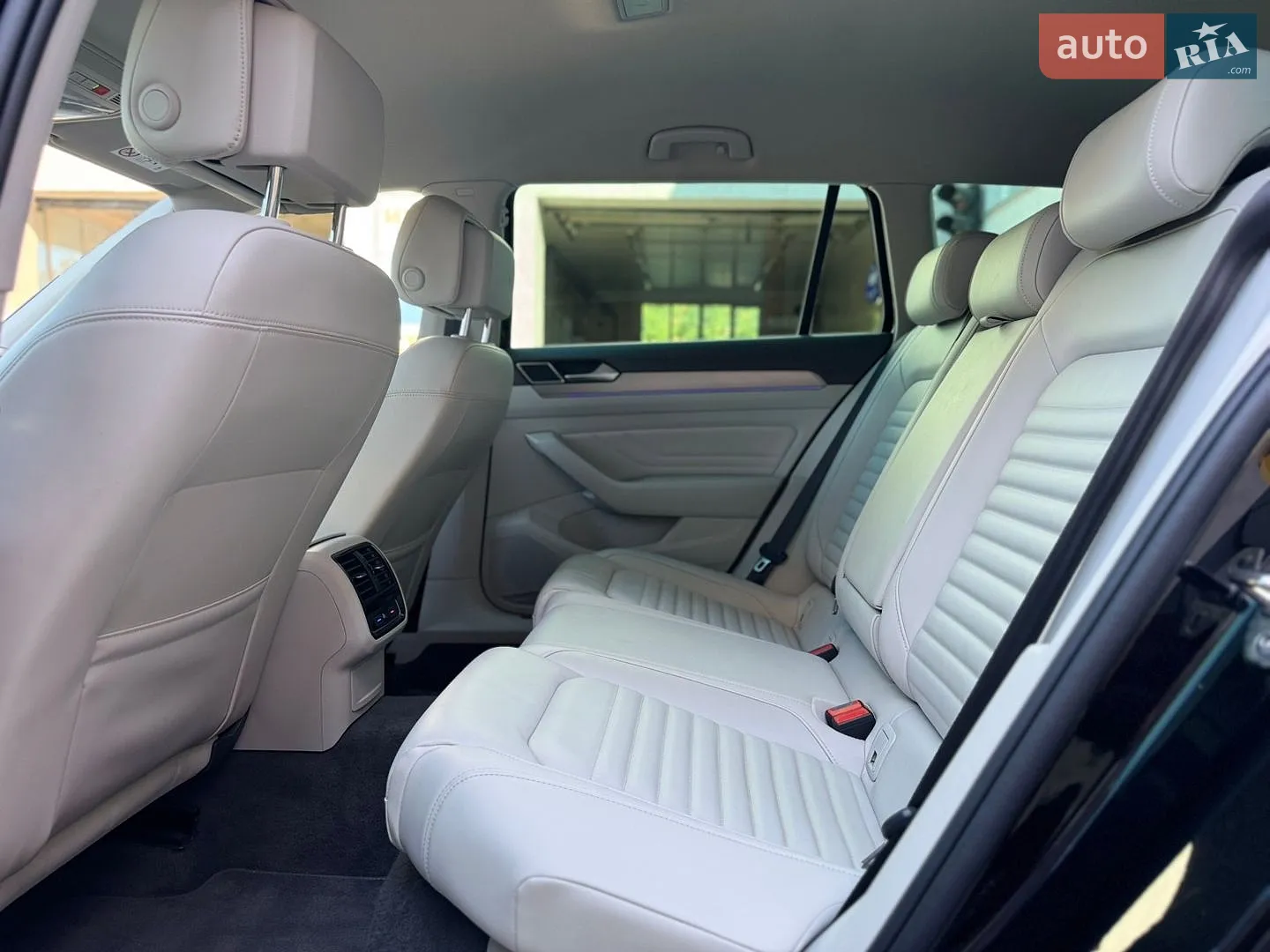 2020 Volkswagen Passat - мініатюра 19