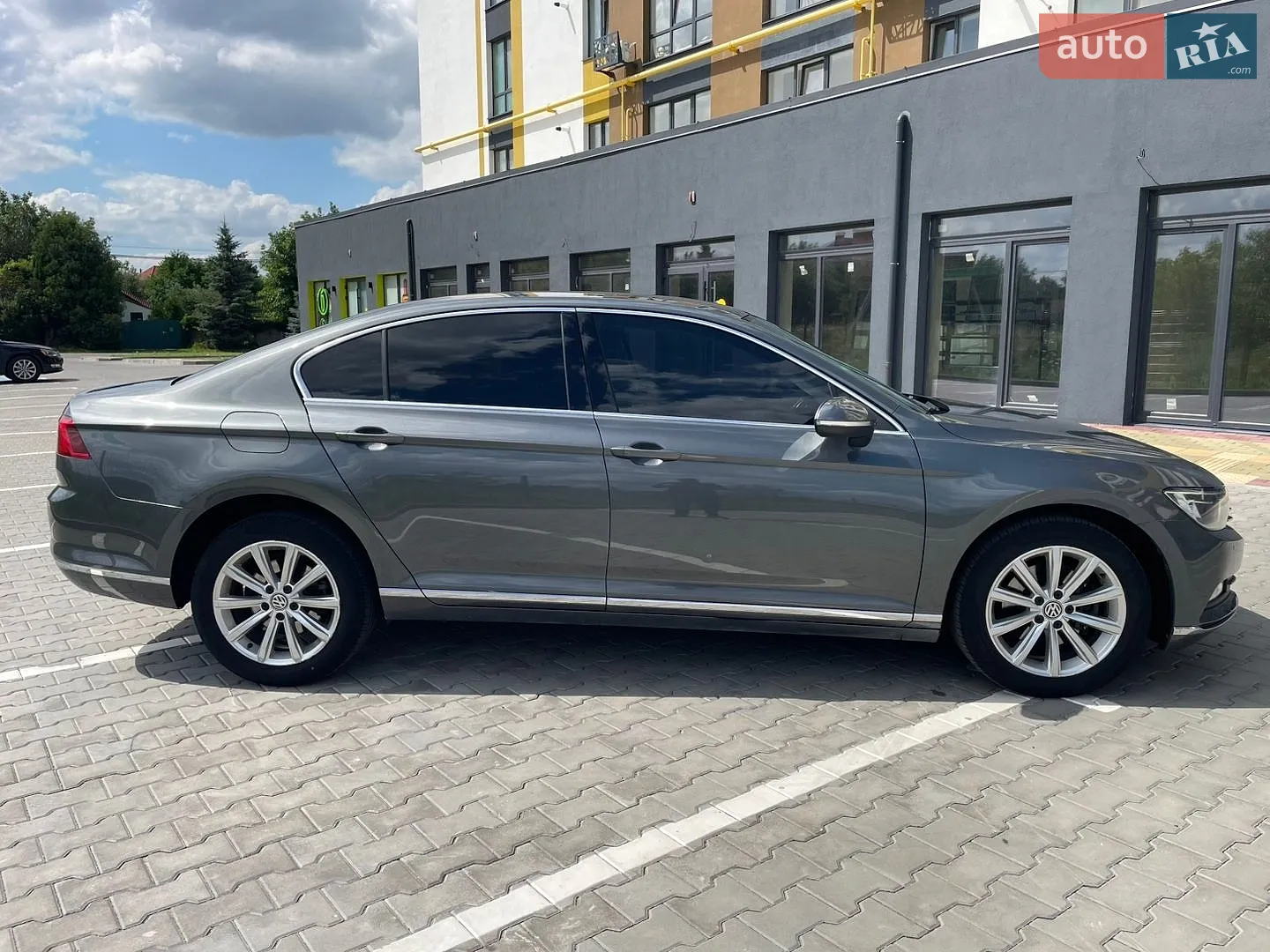 2016 Volkswagen Passat - мініатюра 3