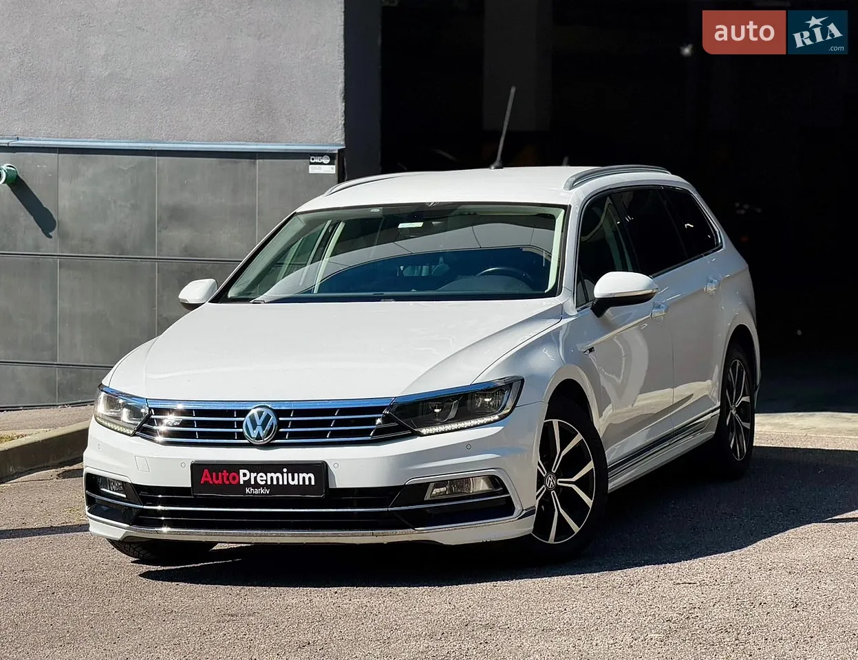 2016 Volkswagen Passat - мініатюра 12