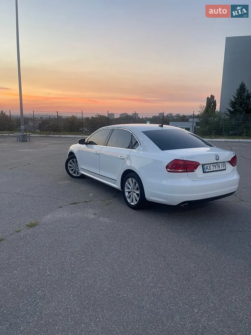 2012 Volkswagen Passat - мініатюра 12