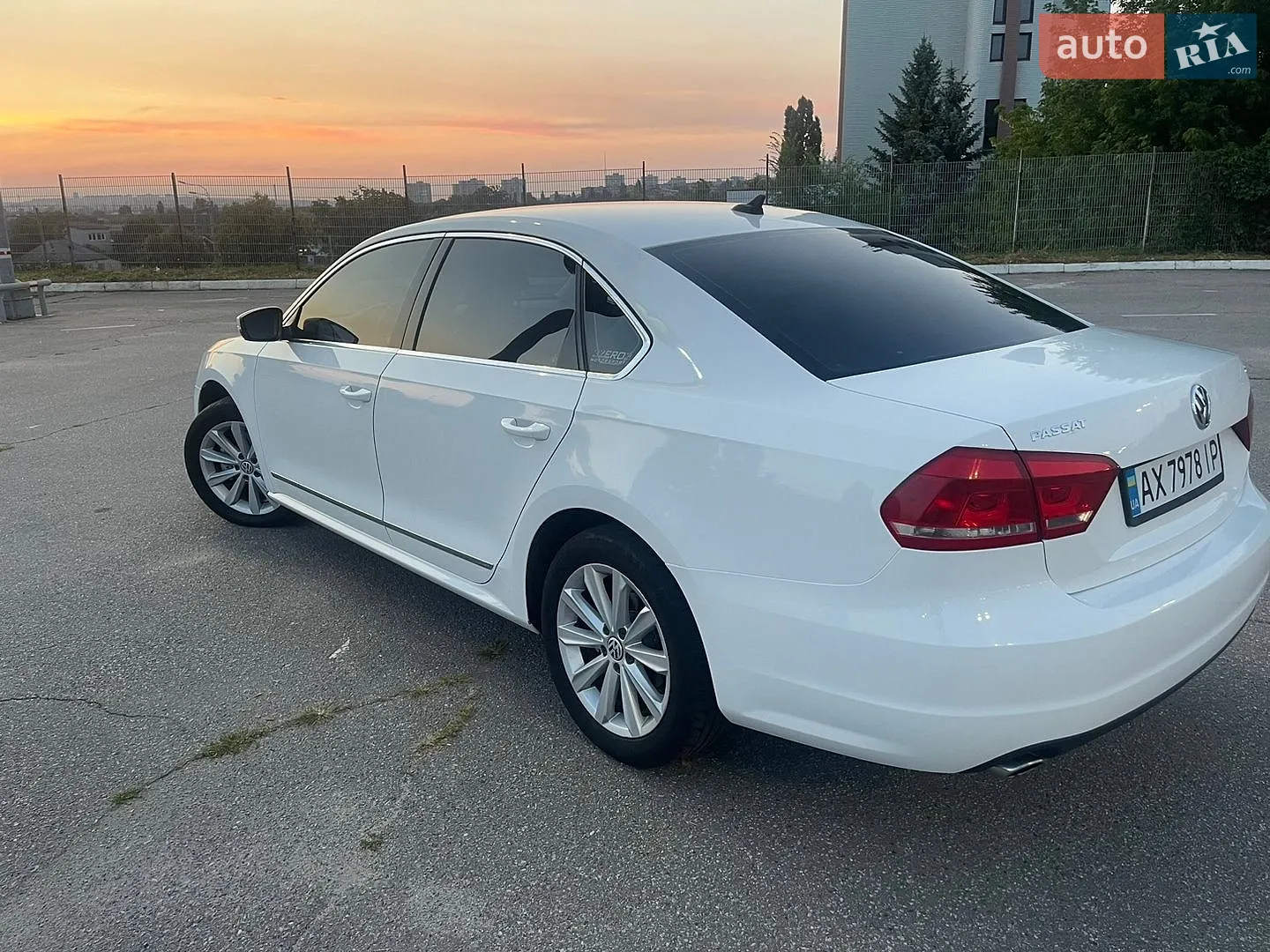 2012 Volkswagen Passat - мініатюра 11