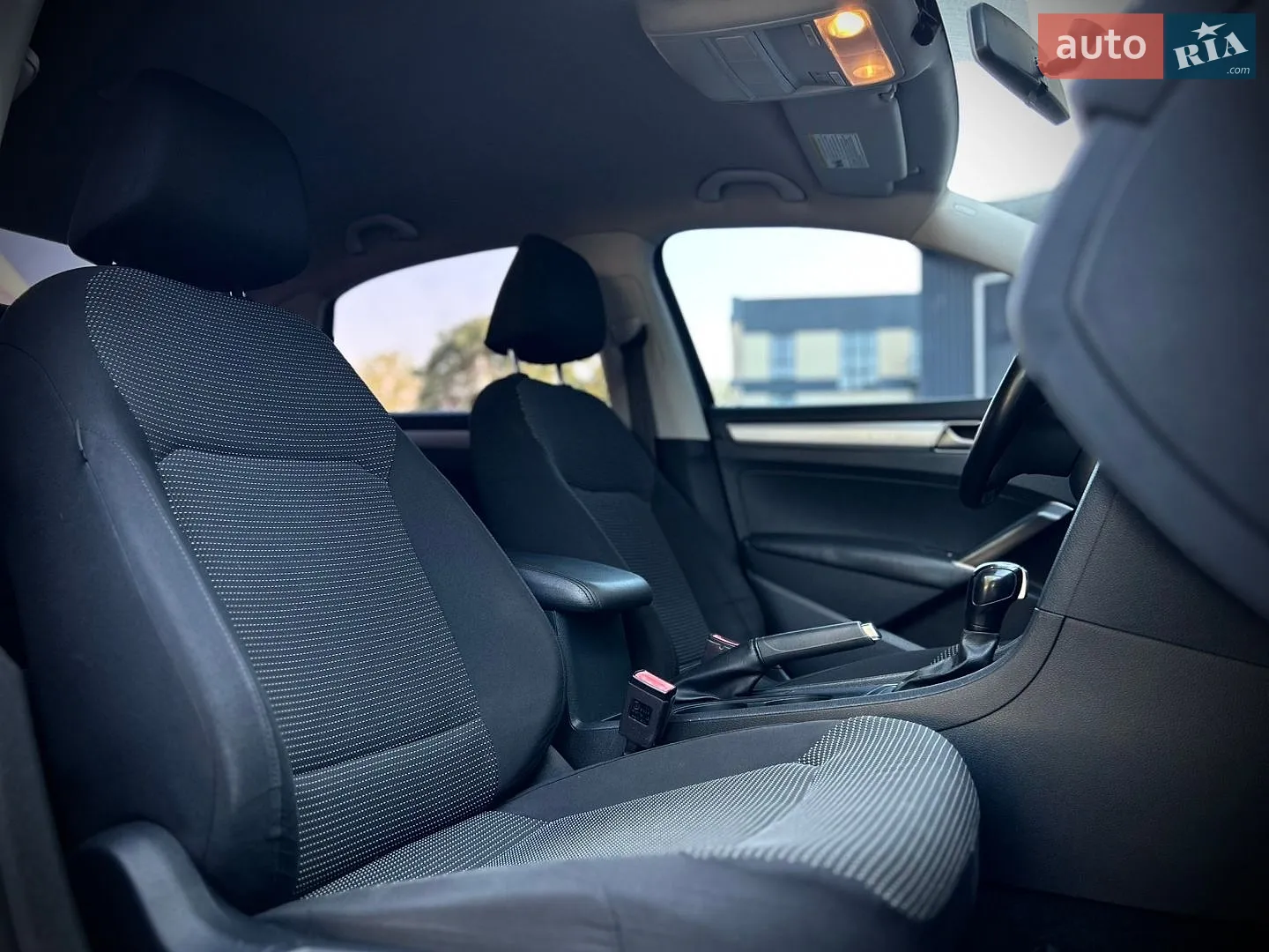 2018 Volkswagen Passat - мініатюра 17