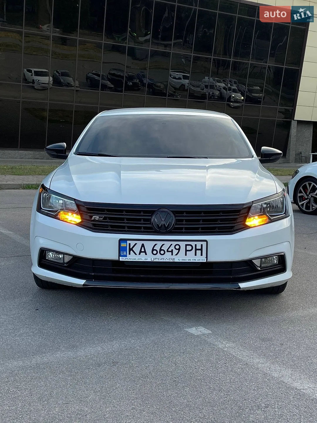 2017 Volkswagen Passat - мініатюра 2