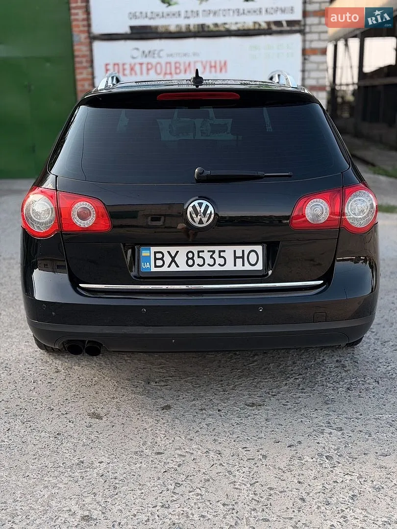 2010 Volkswagen Passat - мініатюра 4