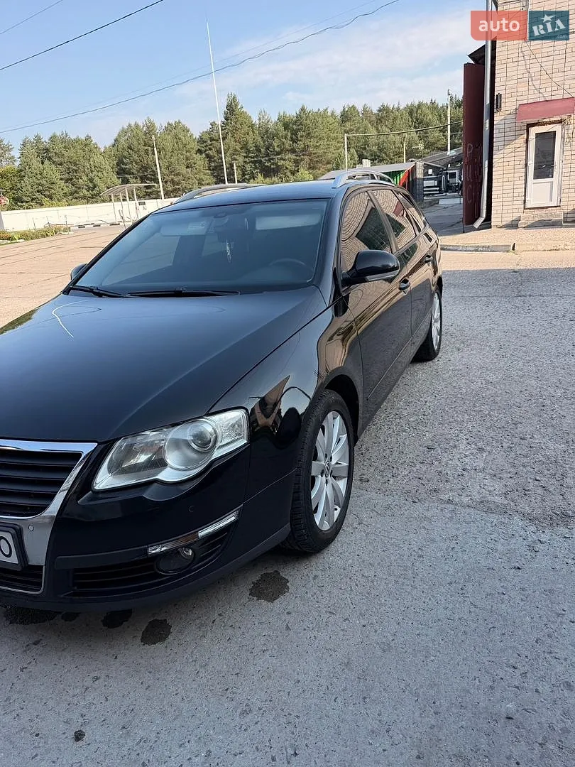 2010 Volkswagen Passat - мініатюра 23