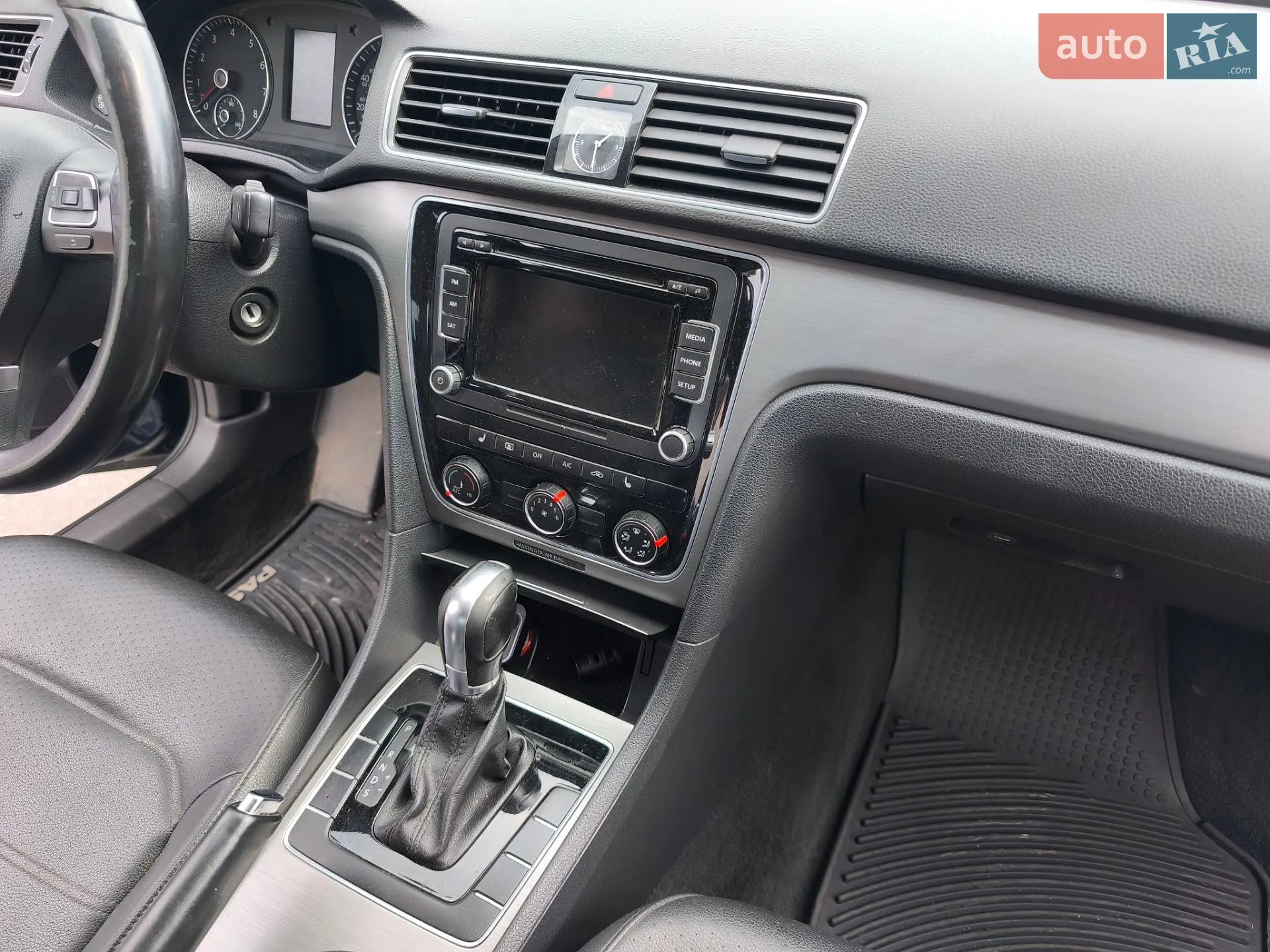 2013 Volkswagen Passat - мініатюра 21