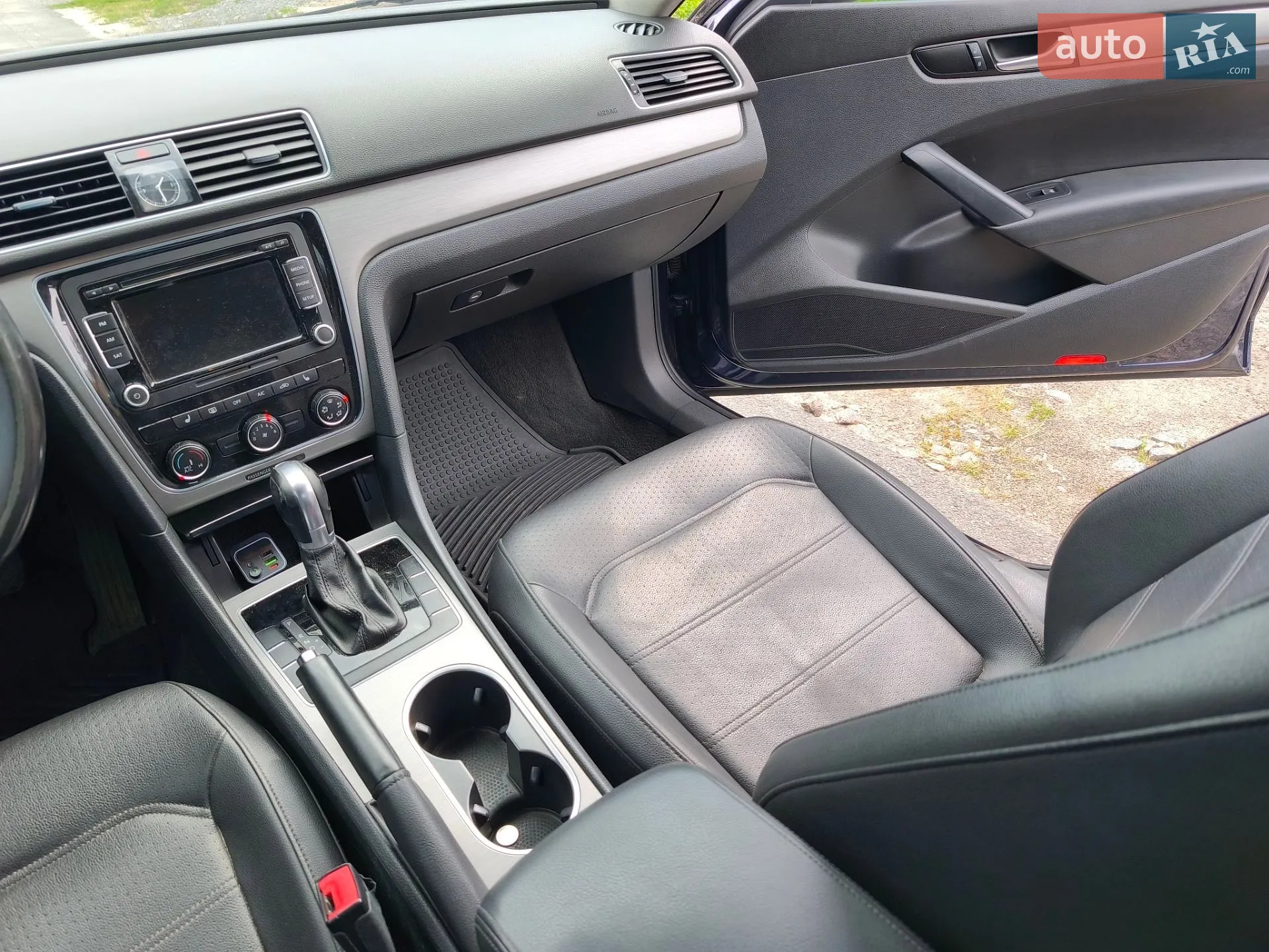 2013 Volkswagen Passat - мініатюра 24