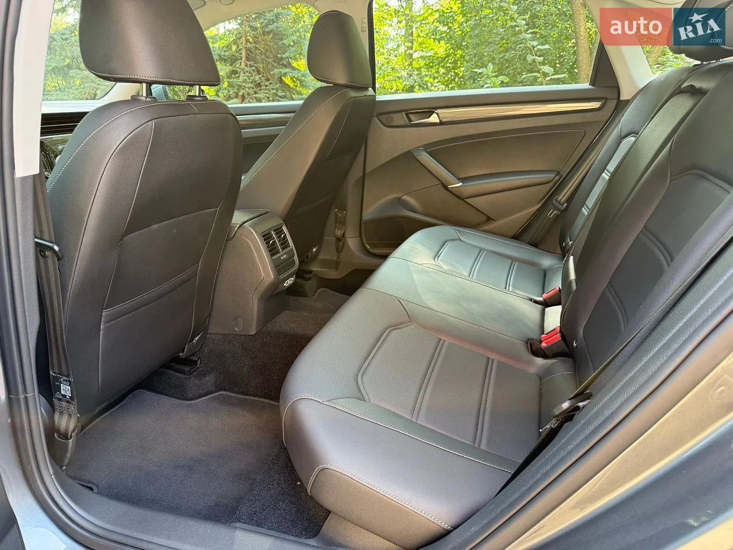 2020 Volkswagen Passat - мініатюра 29
