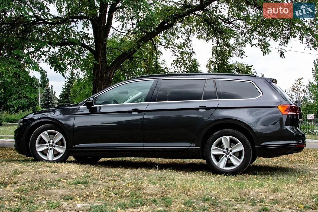 2020 Volkswagen Passat - мініатюра 10