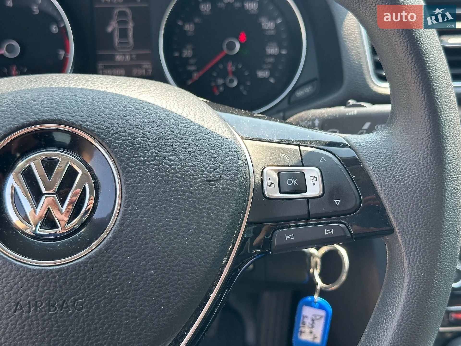 2017 Volkswagen Passat - мініатюра 21