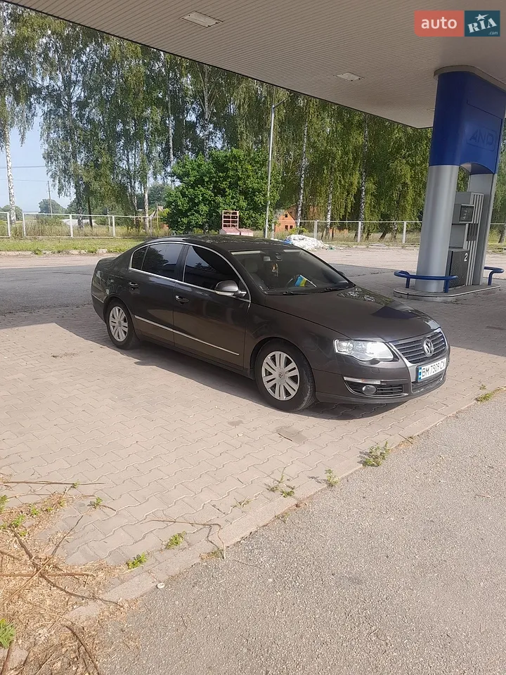 2010 Volkswagen Passat - мініатюра 24