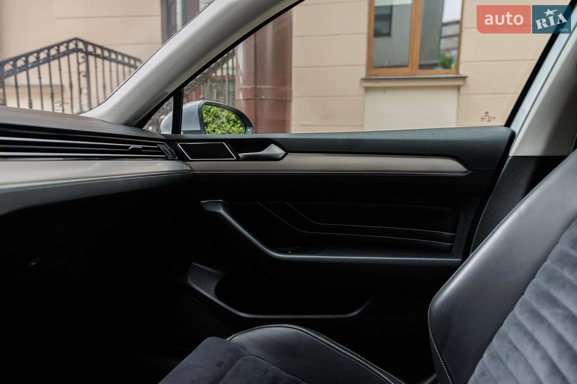 2020 Volkswagen Passat - мініатюра 21