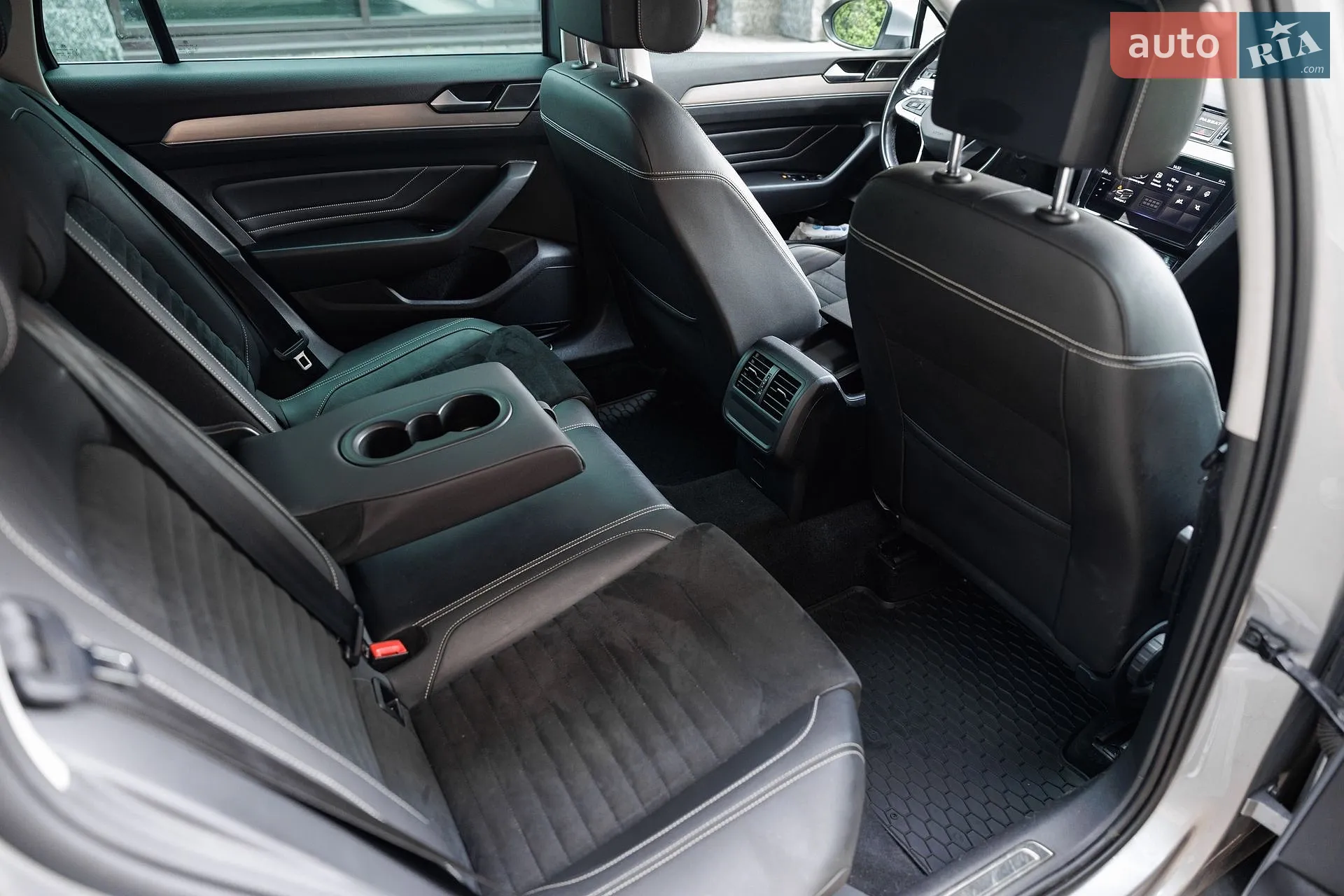 2020 Volkswagen Passat - мініатюра 26