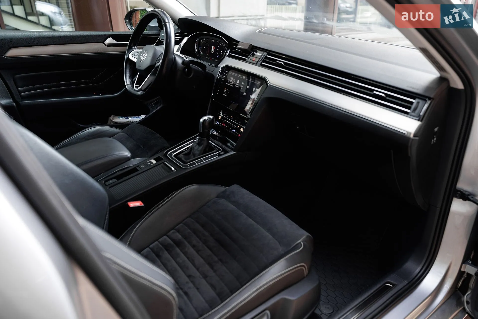 2020 Volkswagen Passat - мініатюра 32