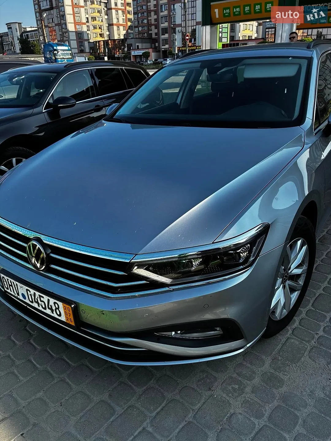2022 Volkswagen Passat - мініатюра 2