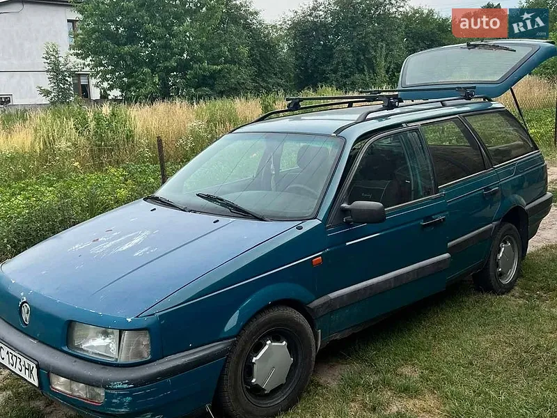 Volkswagen Passat 1993