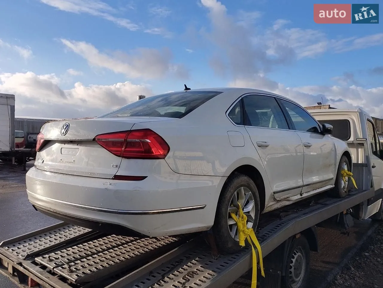 2016 Volkswagen Passat - мініатюра 26