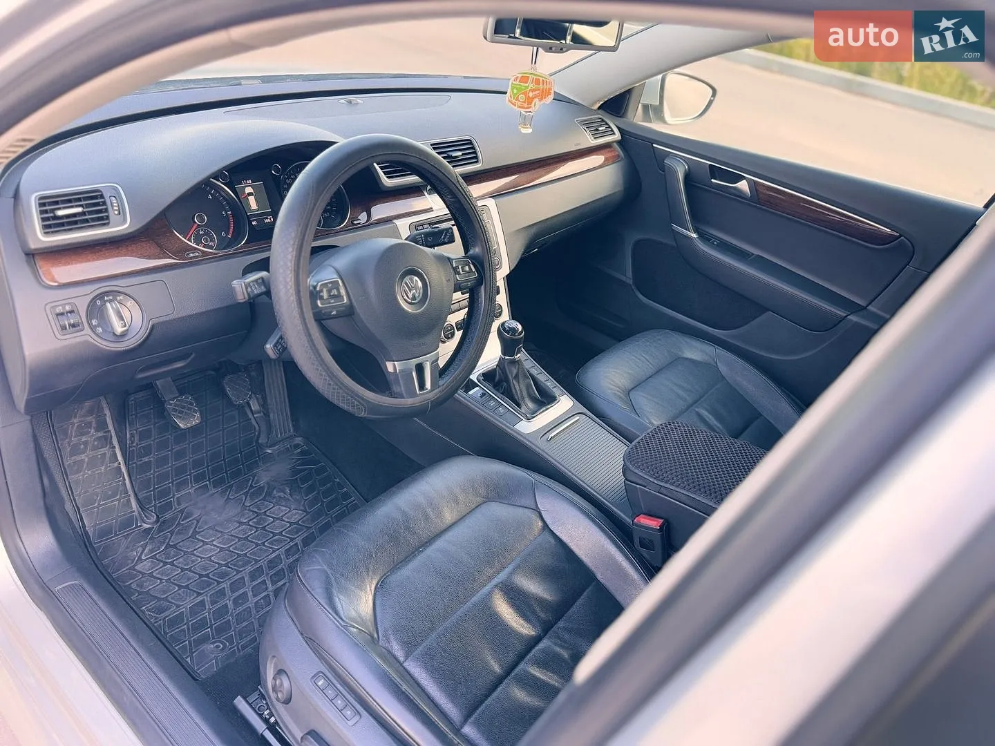 2014 Volkswagen Passat - мініатюра 40