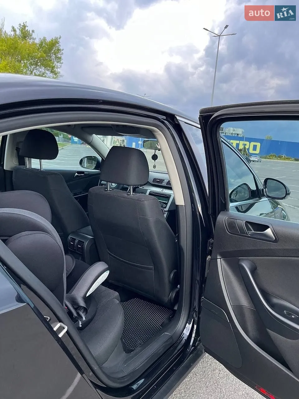 2010 Volkswagen Passat - мініатюра 25