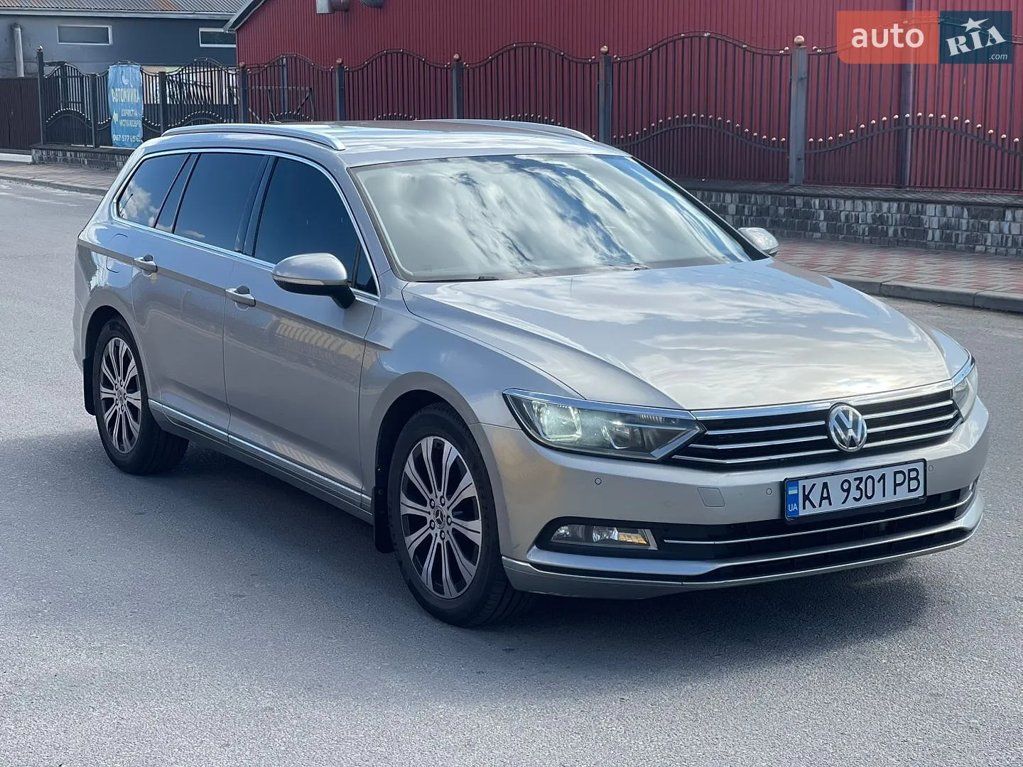 2015 Volkswagen Passat - фото 1