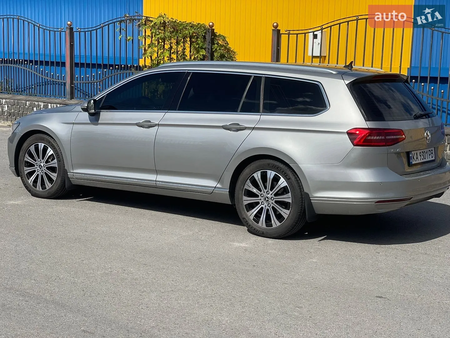 2015 Volkswagen Passat - мініатюра 9