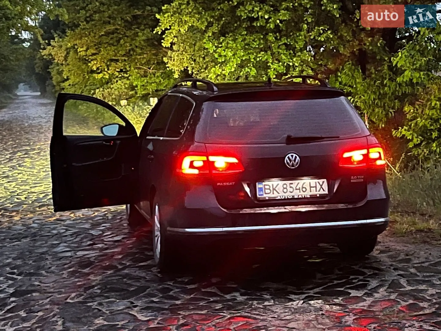 2012 Volkswagen Passat - мініатюра 2
