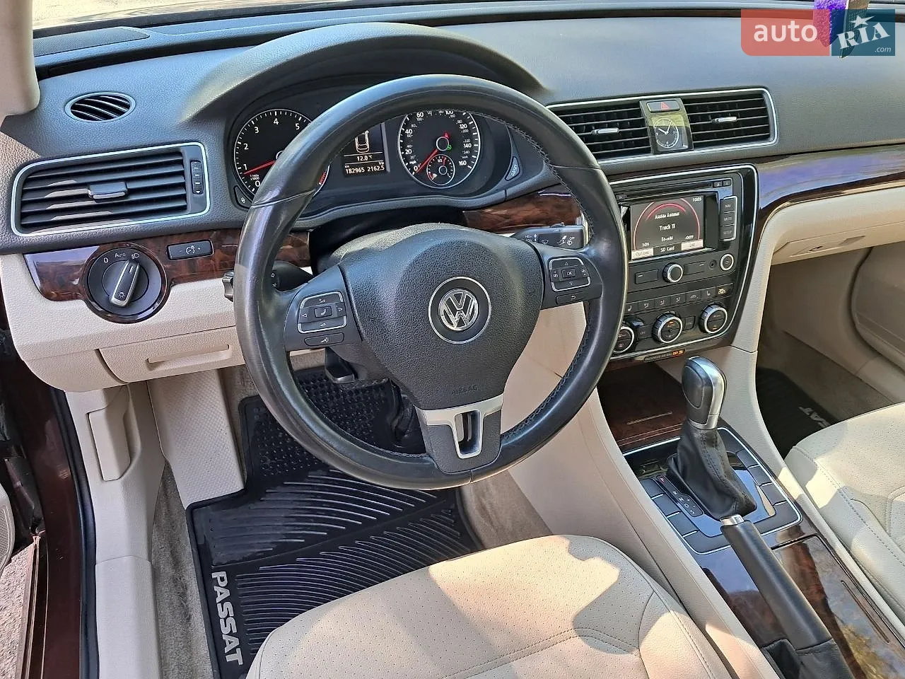 2011 Volkswagen Passat - мініатюра 11