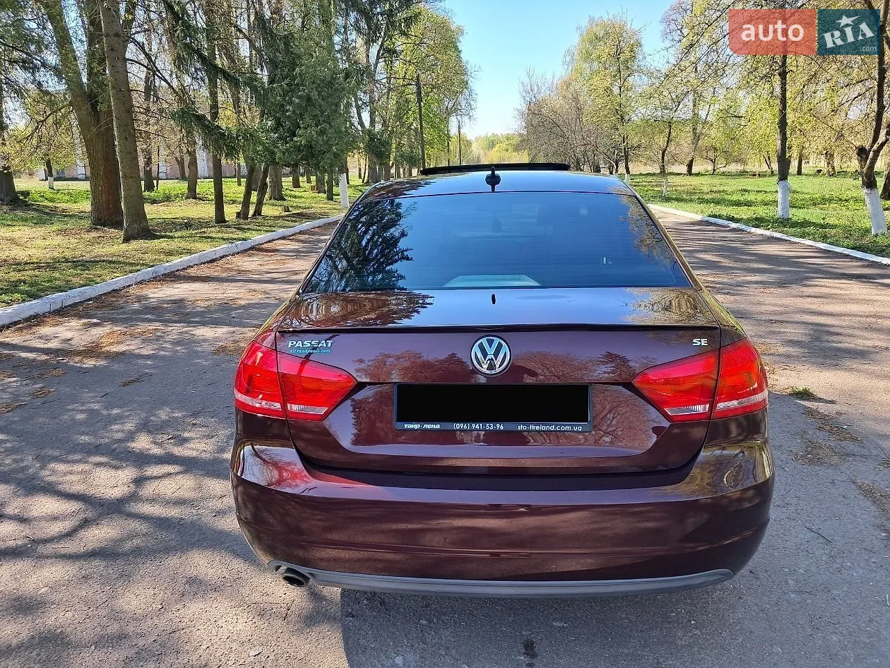2011 Volkswagen Passat - мініатюра 12
